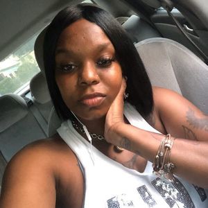 Meet your Posher, Leelee